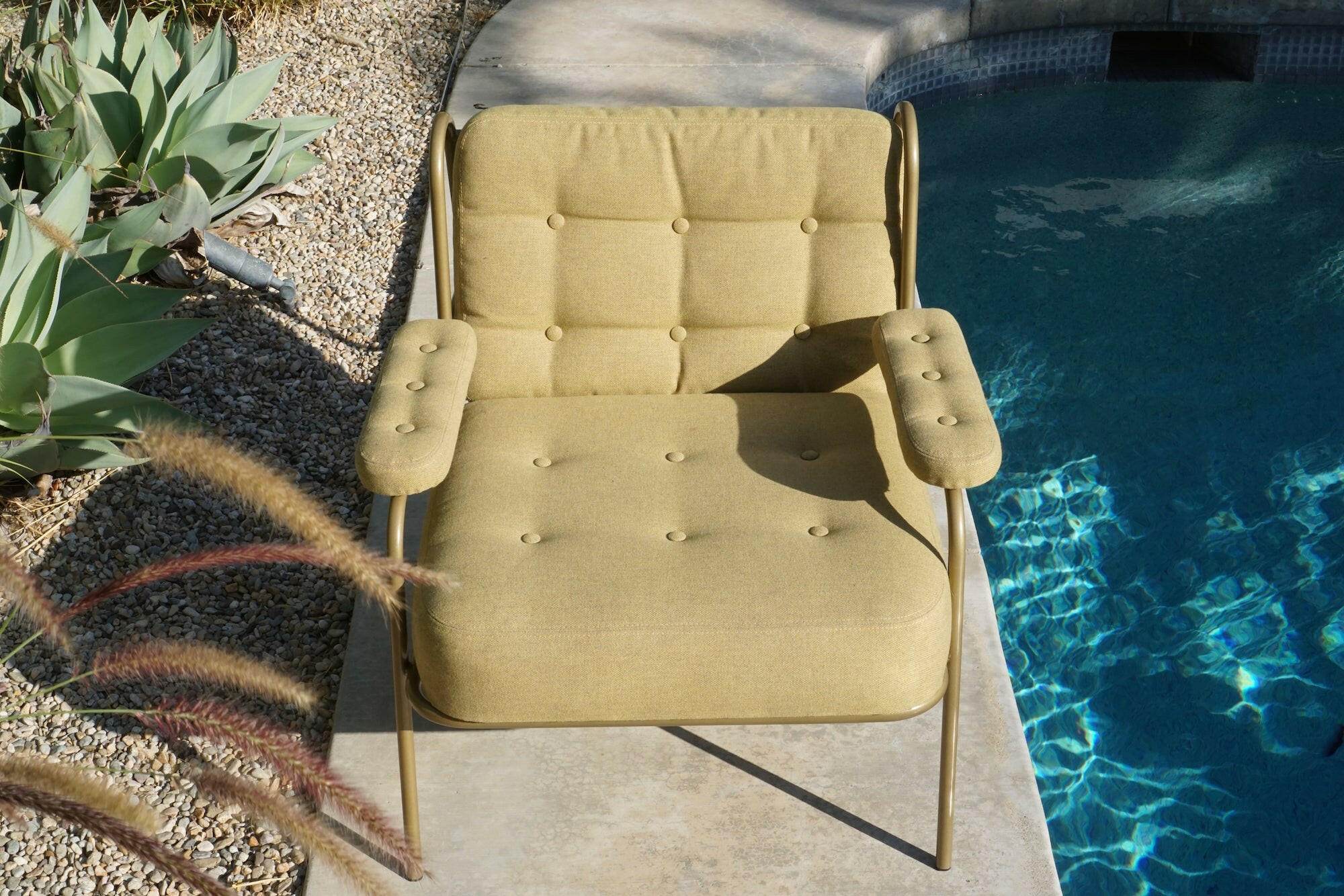 Sean Woolsey Outdoor Campbell Lounge