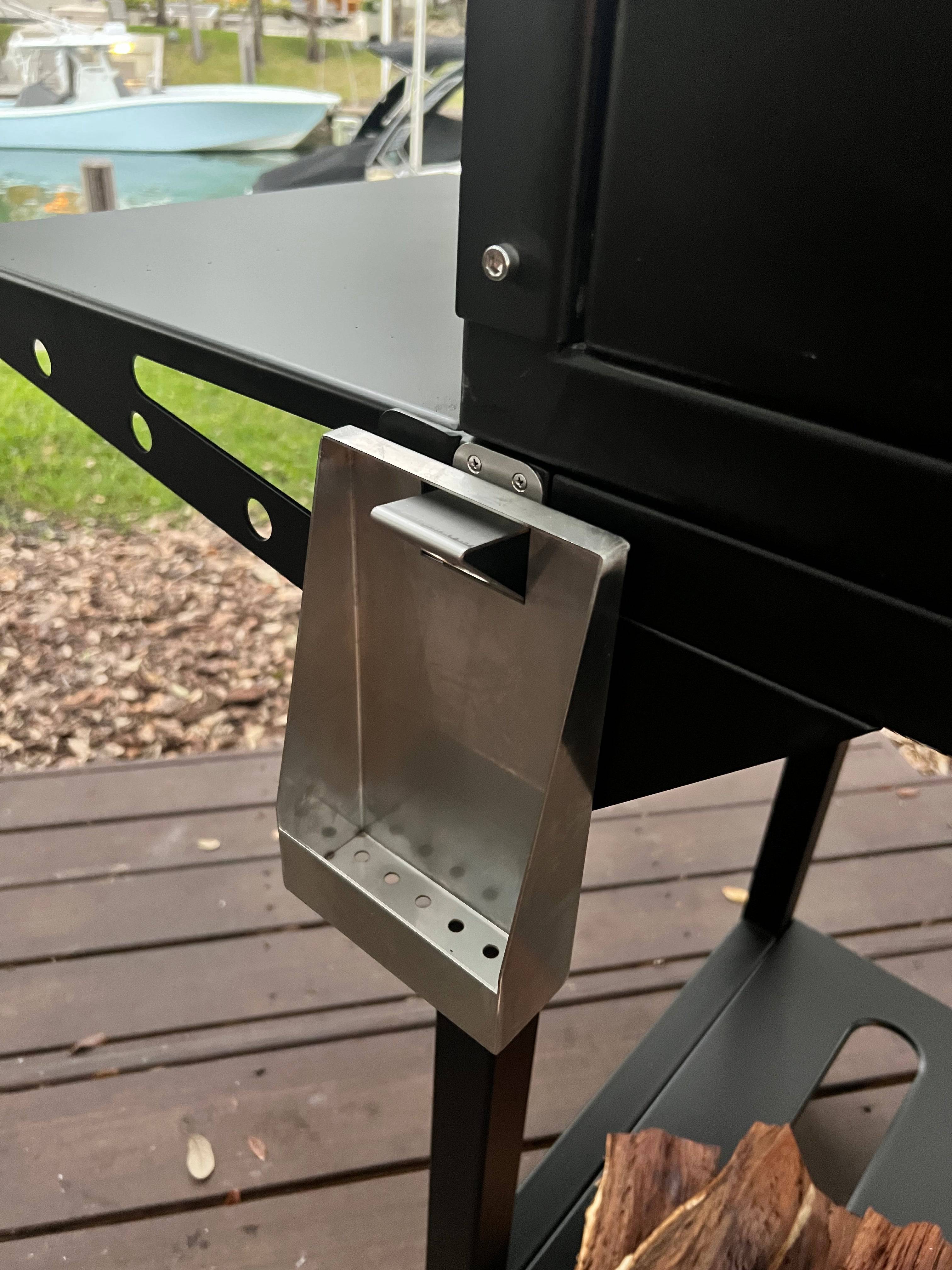 Tagwood BBQ Cap Catcher | BBQ70SS --