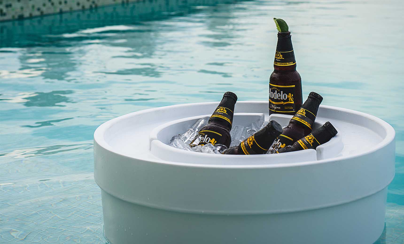 Ledge Signature Ice Basin