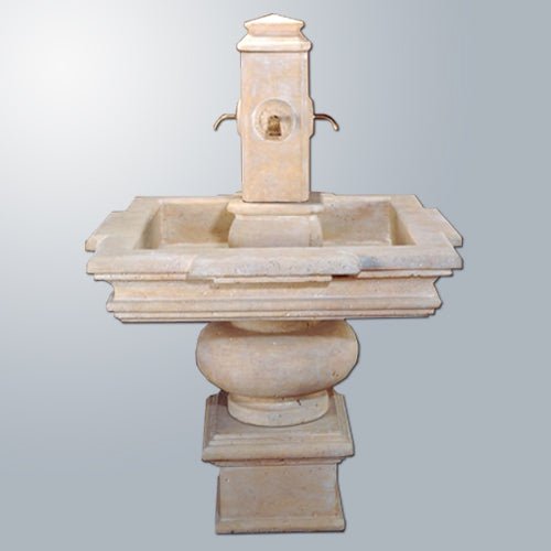 Giannini Garden Elegant Versilia Outdoor Fountain with Beautiful Spout