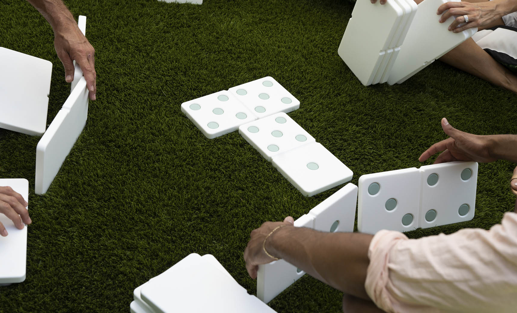 Ledge Dominoes