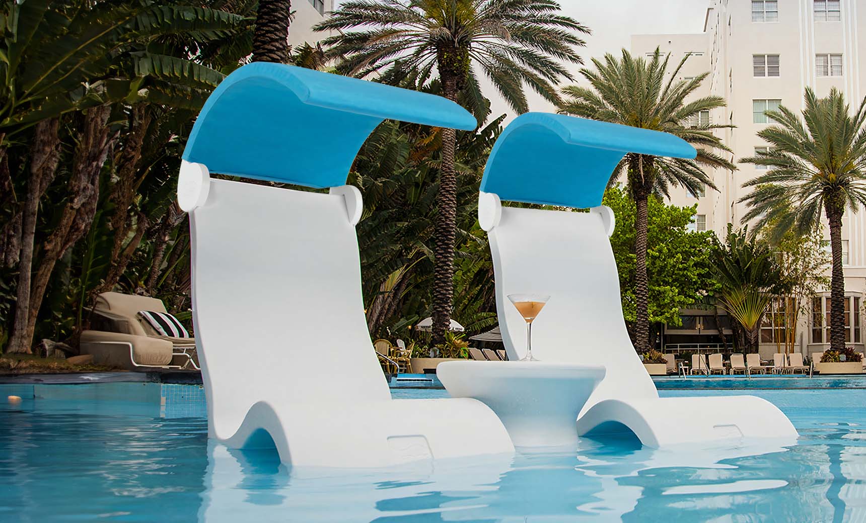 Ledge Signature Chair Shade