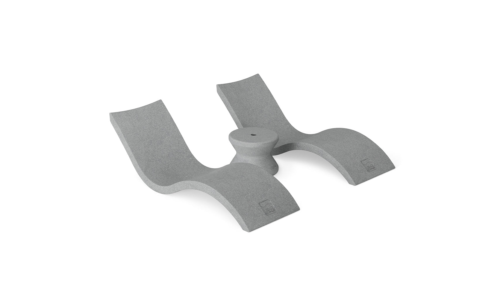 Ledge Signature Chaise and Side Table In-Pool Set