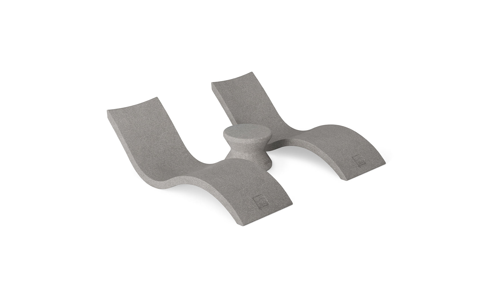 Ledge Signature Chaise and Side Table In-Pool Set
