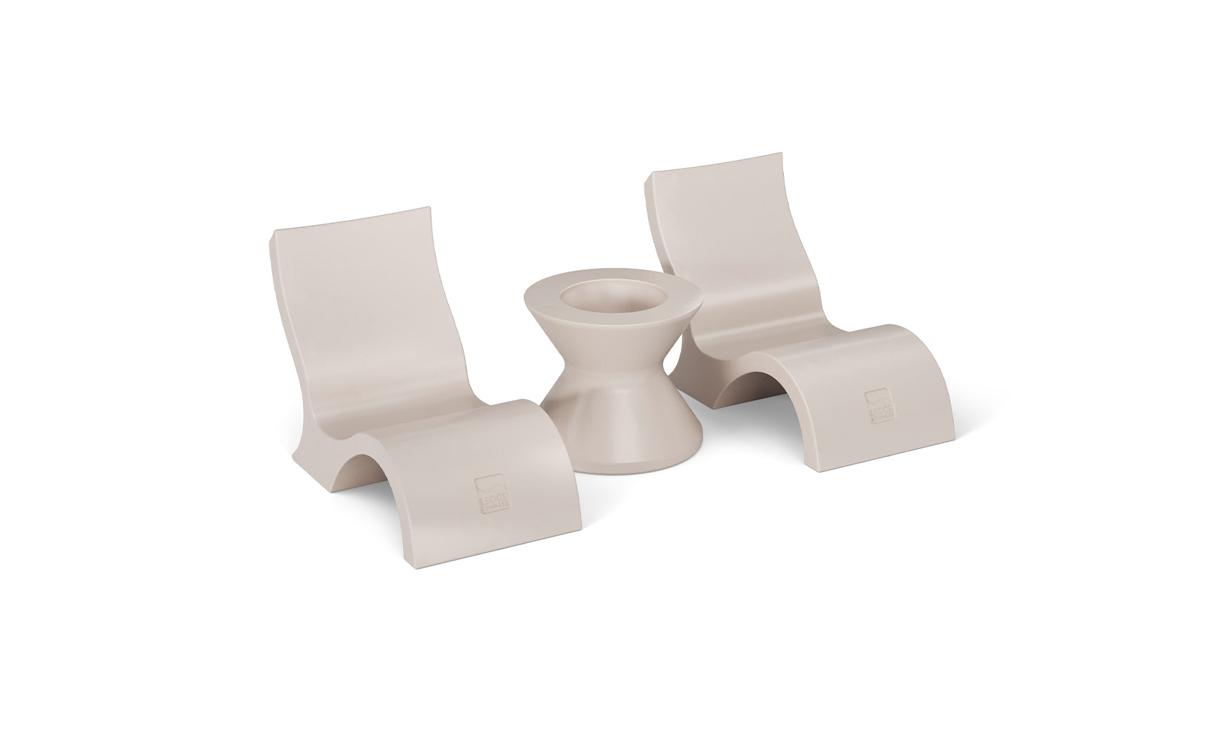 Ledge Signature Lowback Chair and Side Table In-Pool Set