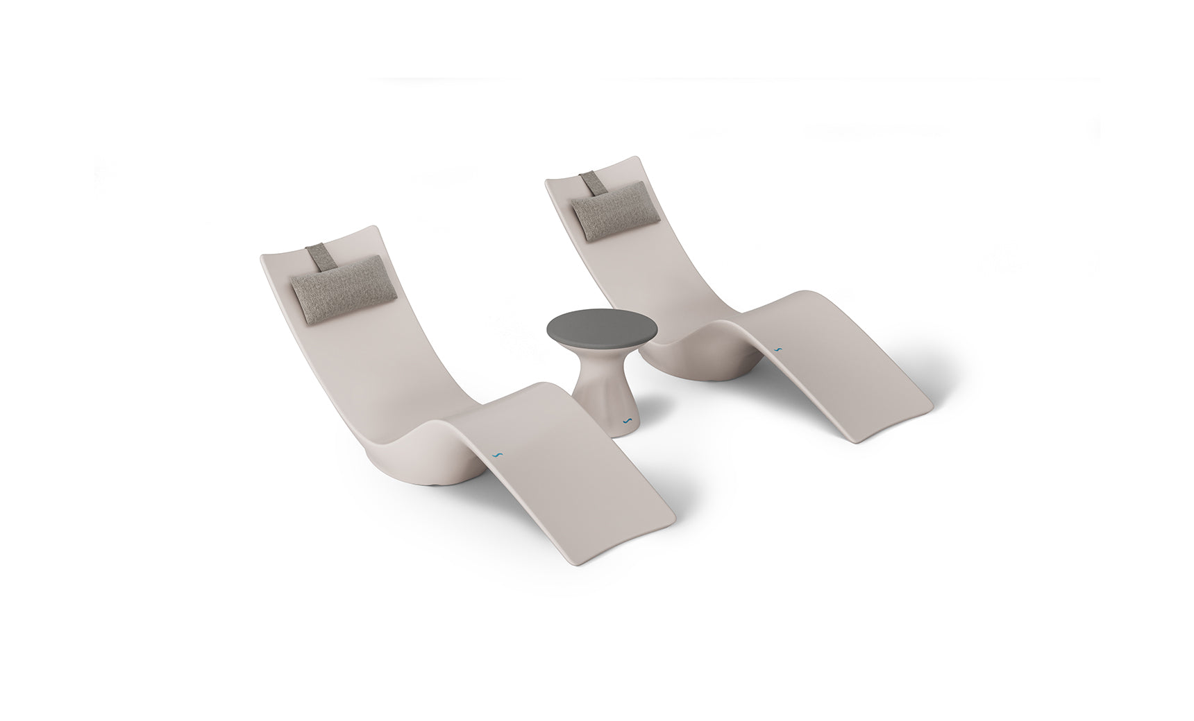 Ledge Autograph Chaise and Side Table In-Pool Set