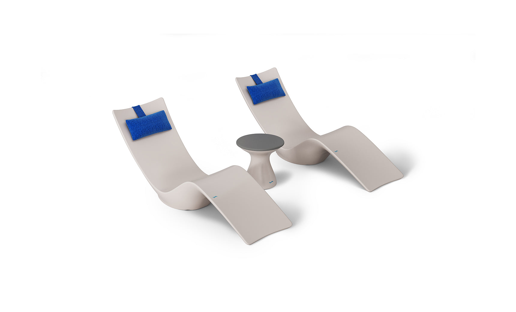 Ledge Autograph Chaise and Side Table In-Pool Set