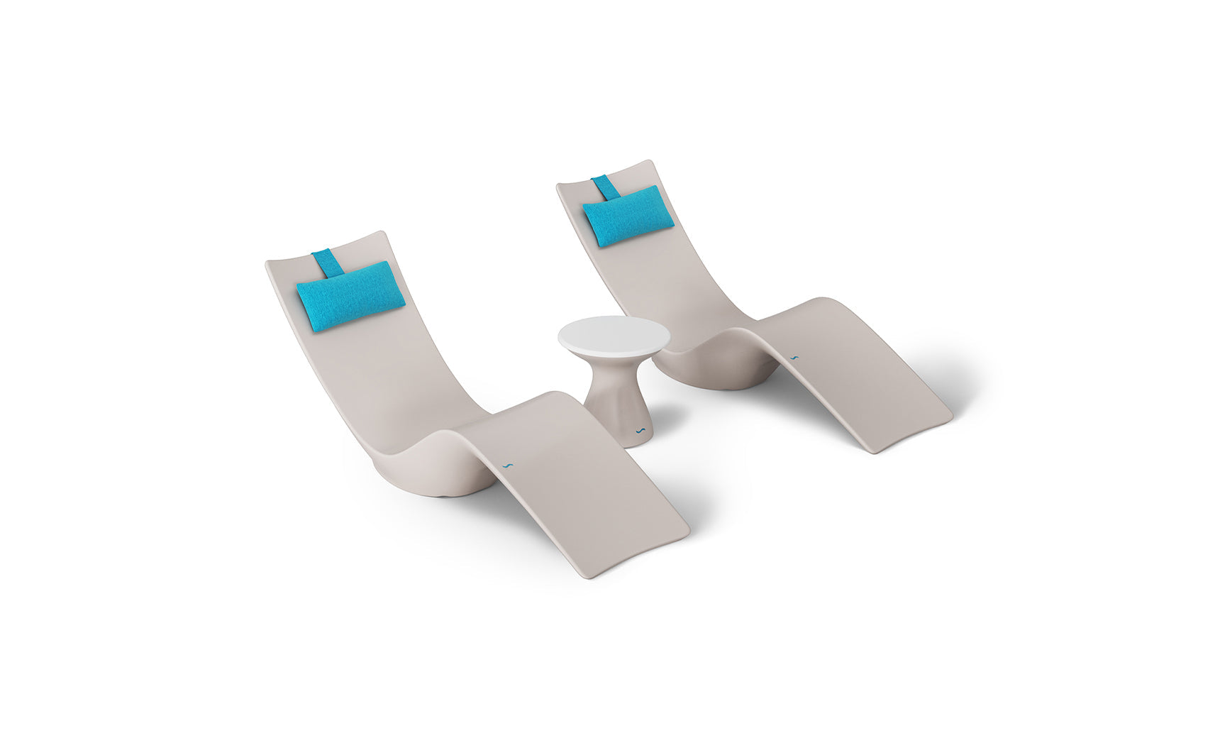 Ledge Autograph Chaise and Side Table In-Pool Set