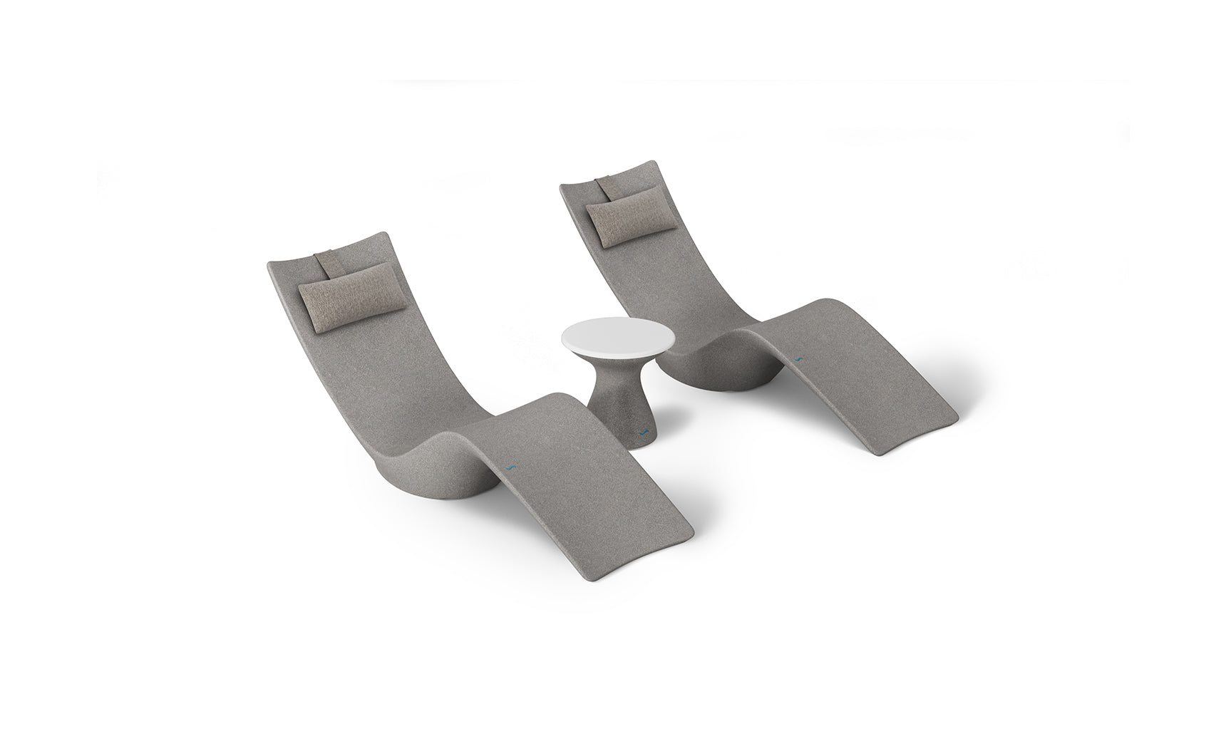 Ledge Autograph Chaise and Side Table In-Pool Set