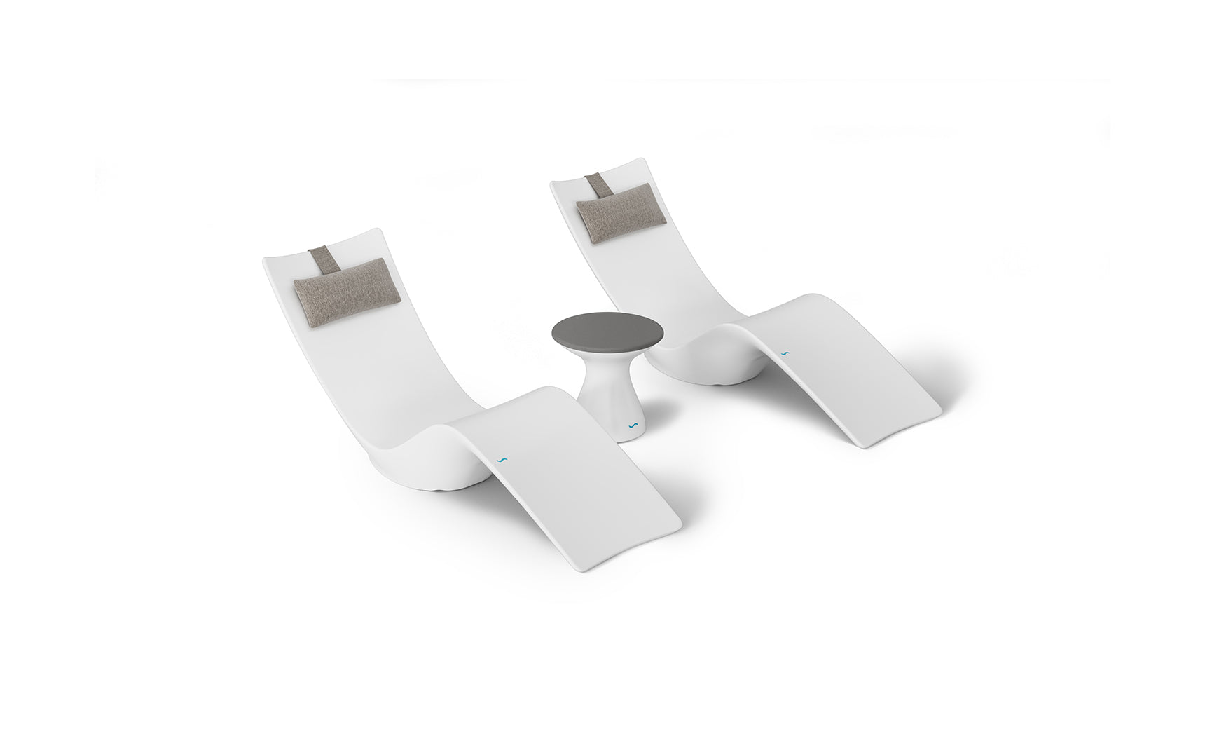Ledge Autograph Chaise and Side Table In-Pool Set