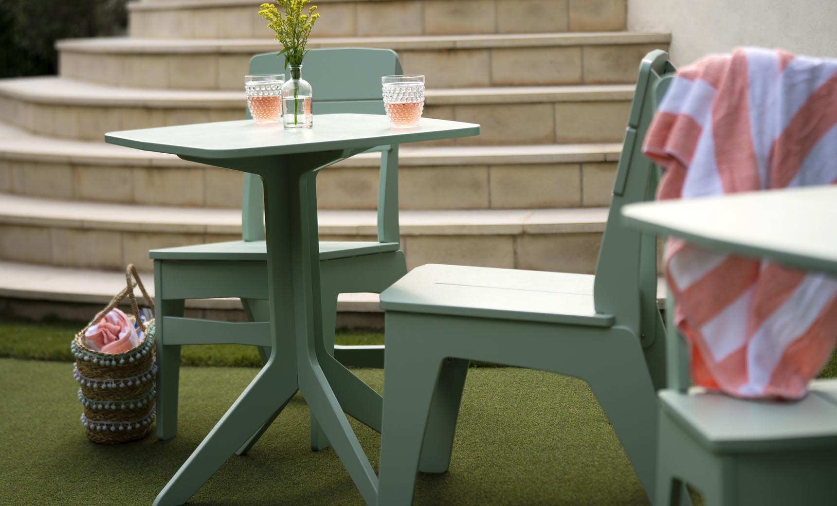 Ledge Mainstay Dining Side Chair