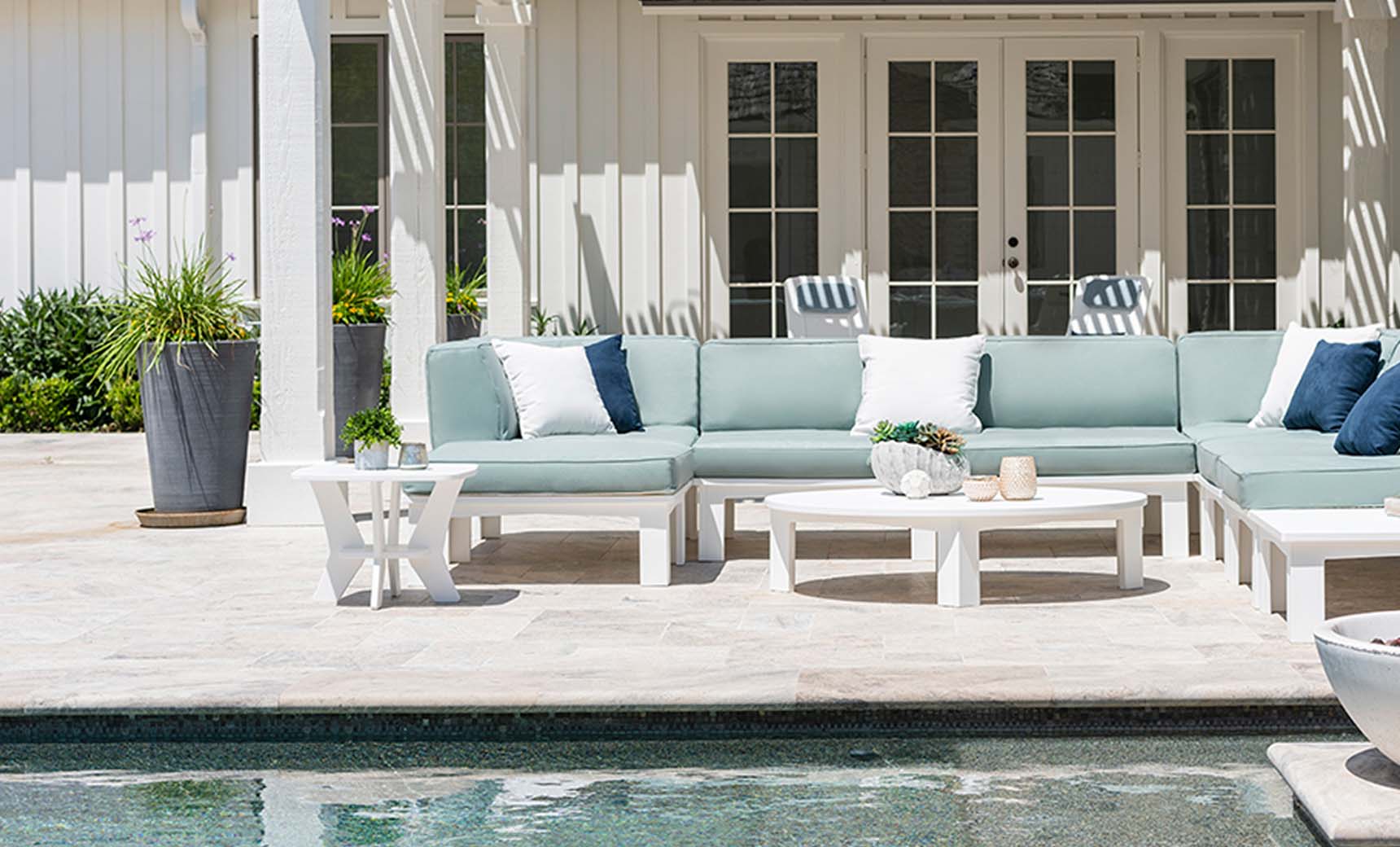 Ledge Mainstay Sectional Corner