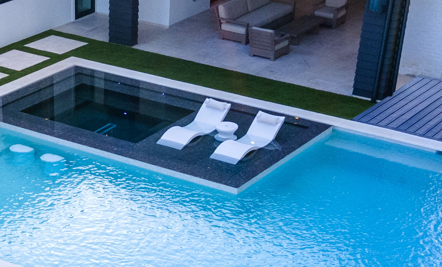 Ledge Signature Chaise Headrest Pillow and Side Table In-Pool Set
