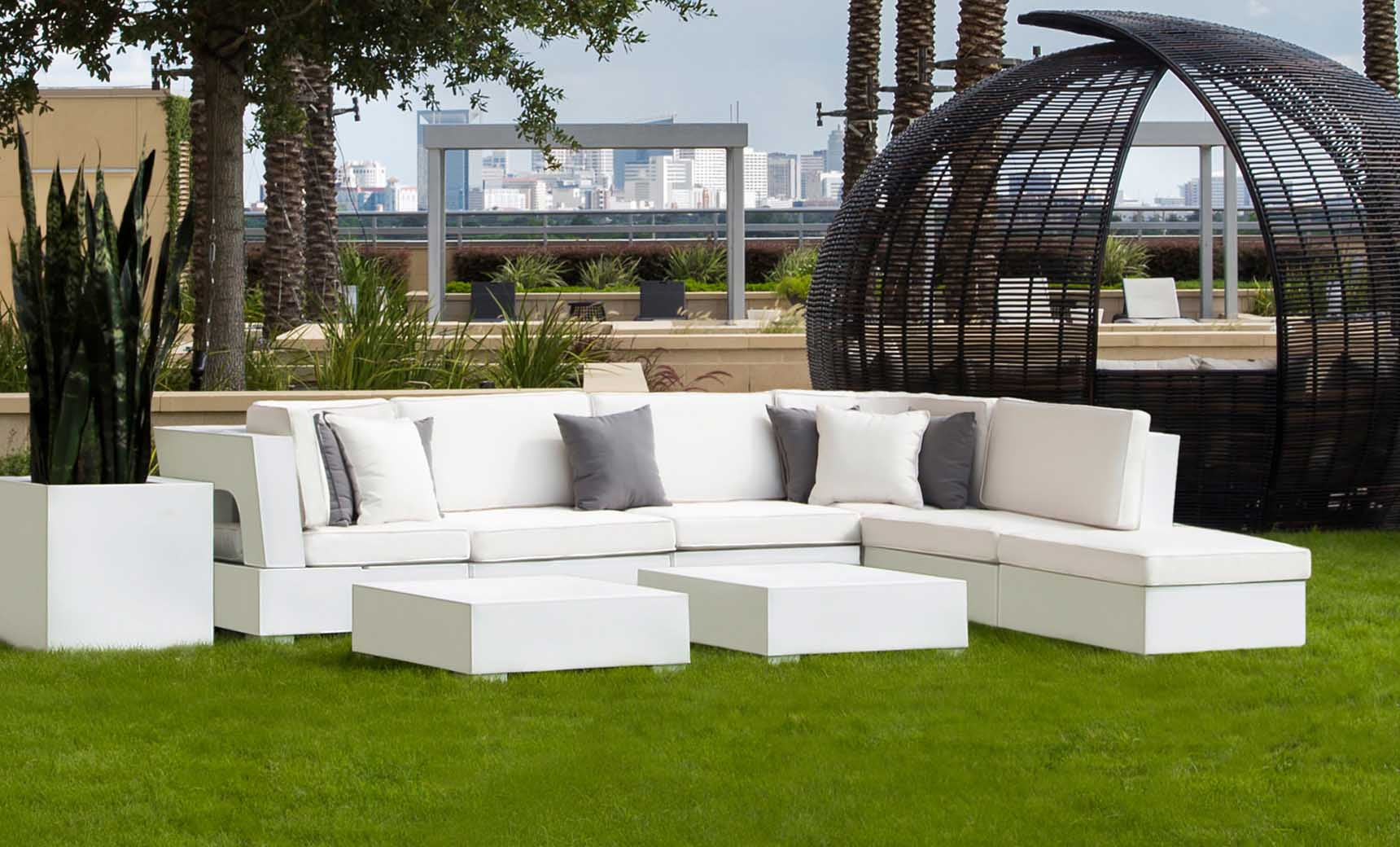 Ledge Signature Coffee Table