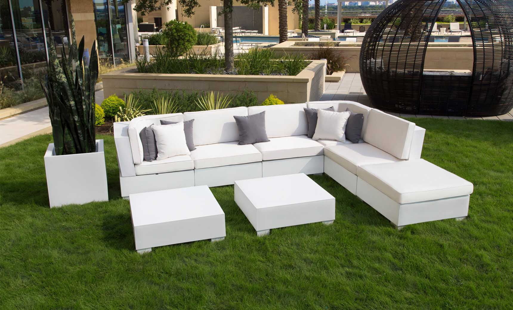 Ledge Signature Coffee Table
