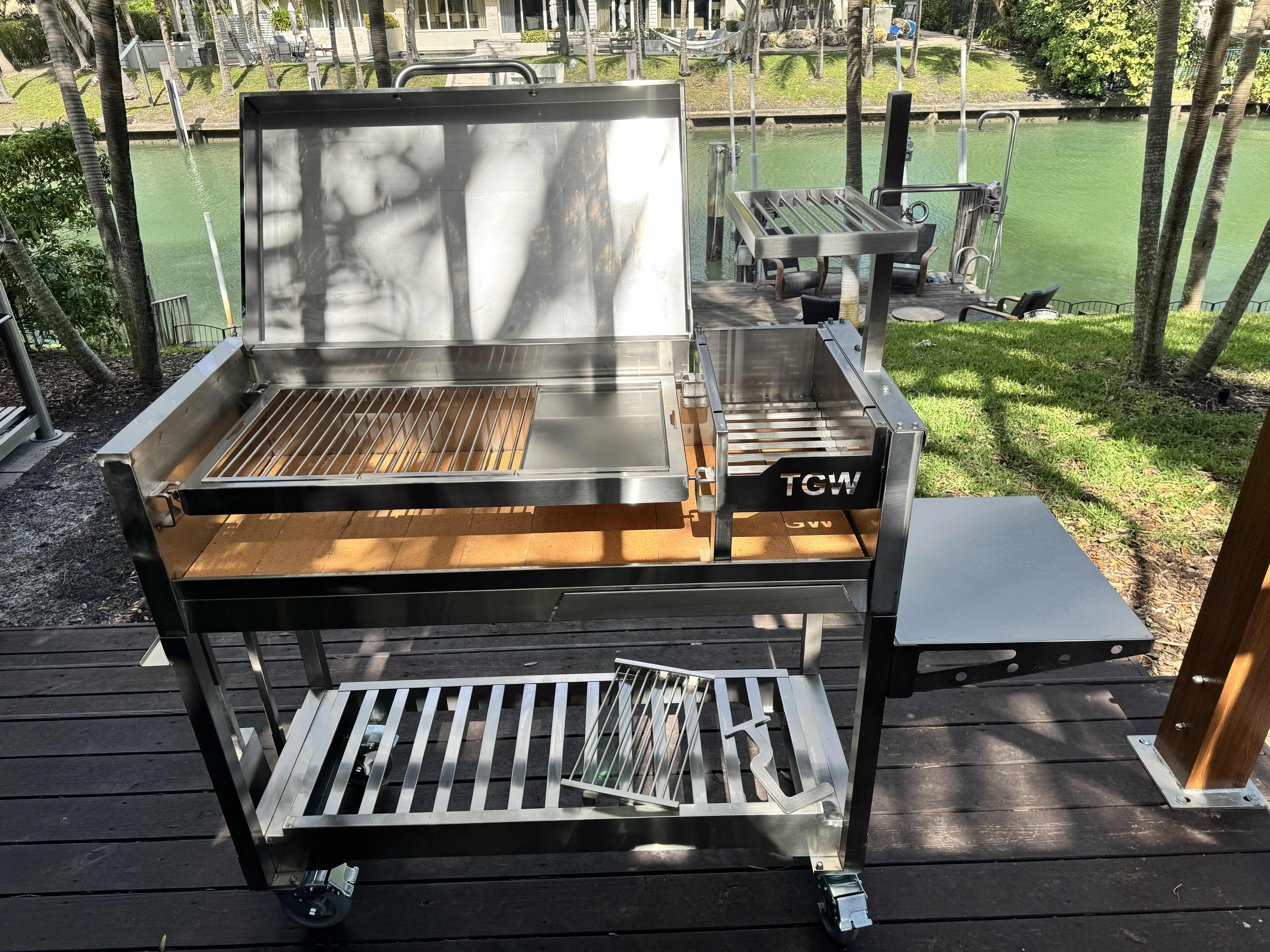 Tagwood BBQ Argentine  Wood Fire & Charcoal Gaucho Grill | BBQ18SS--