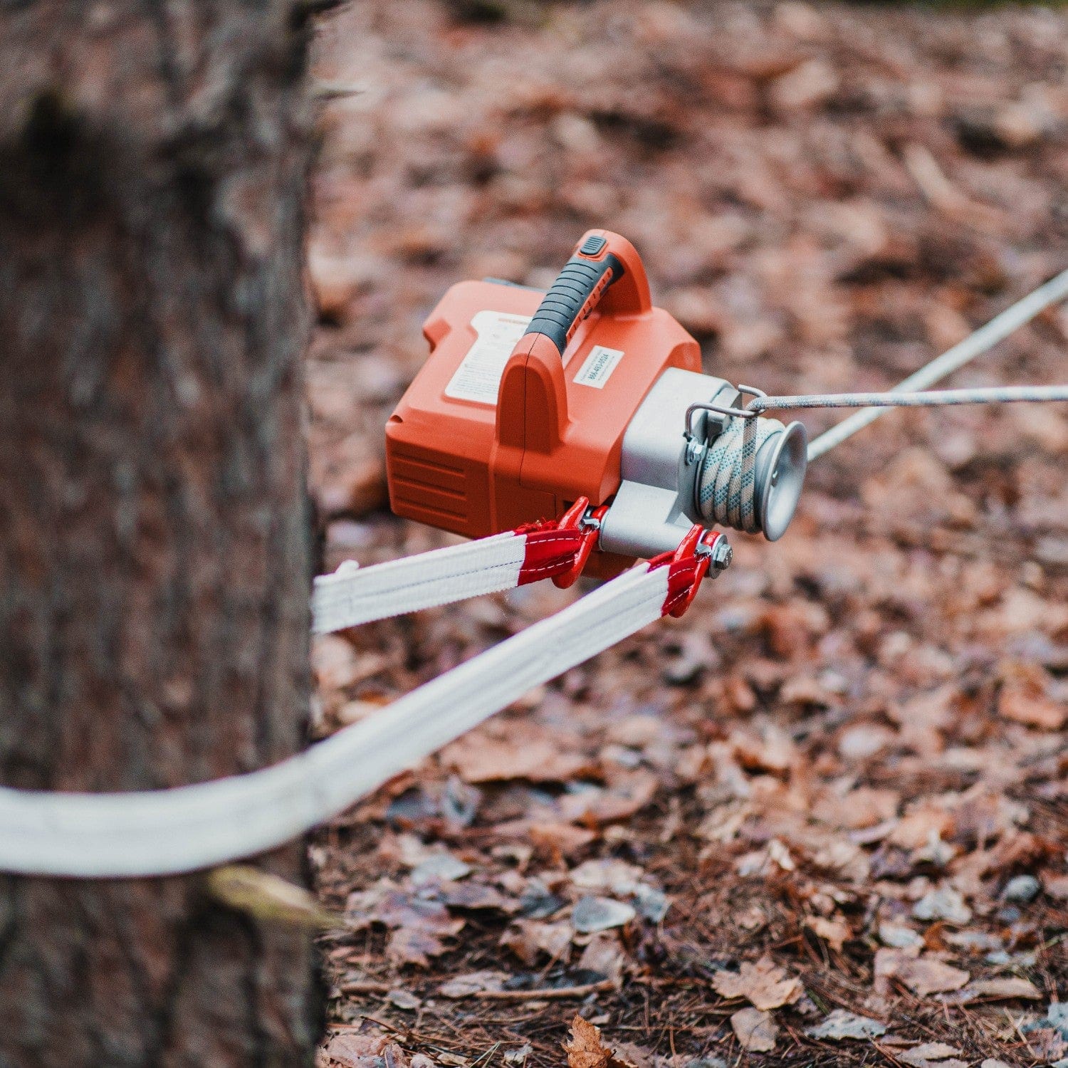 Super Handy Electric Capstan Winch - 48V 2Ah Battery, Low-Stretch Rope