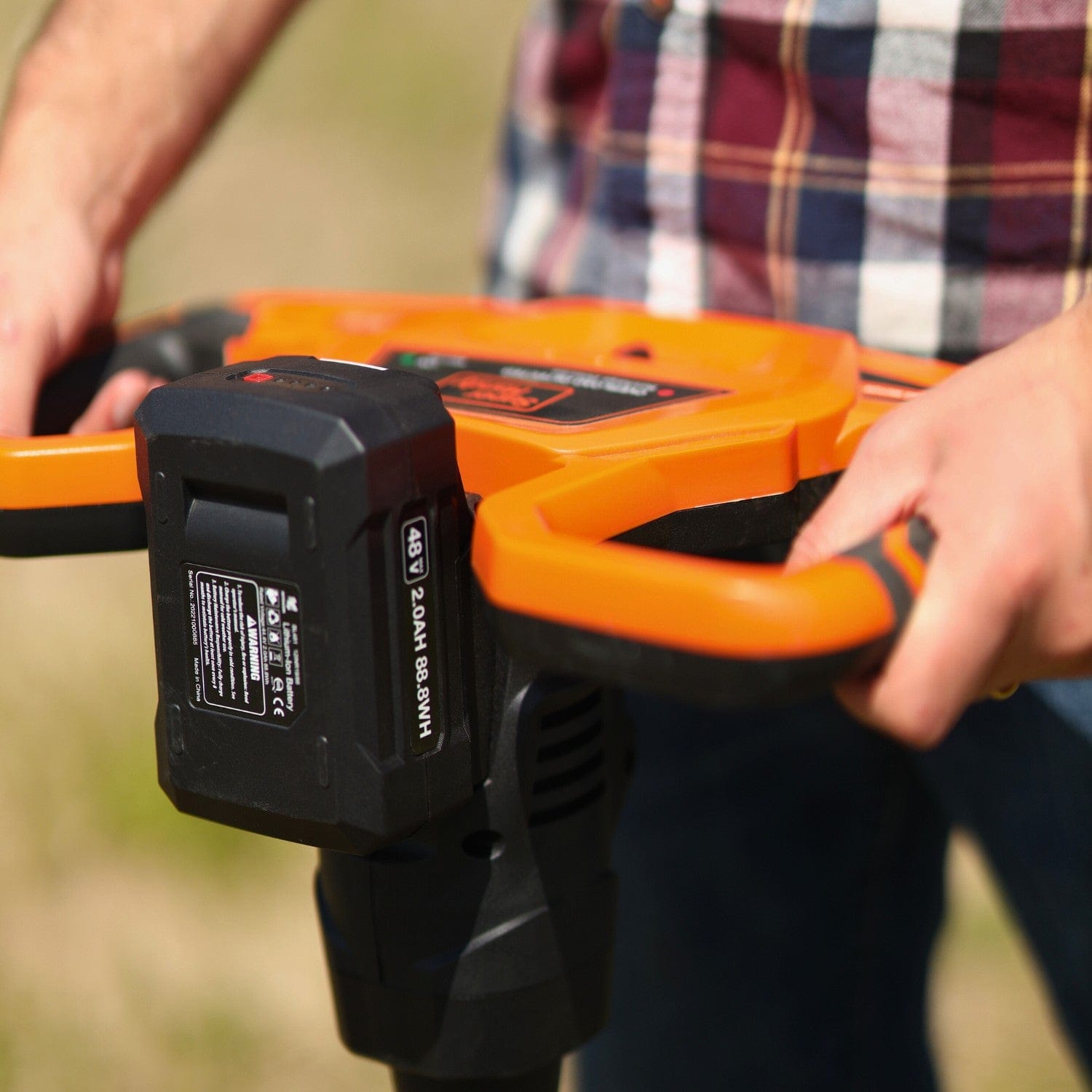 Super Handy Electric Earth Auger - 48V 2Ah Battery, 6" x 30" Bit