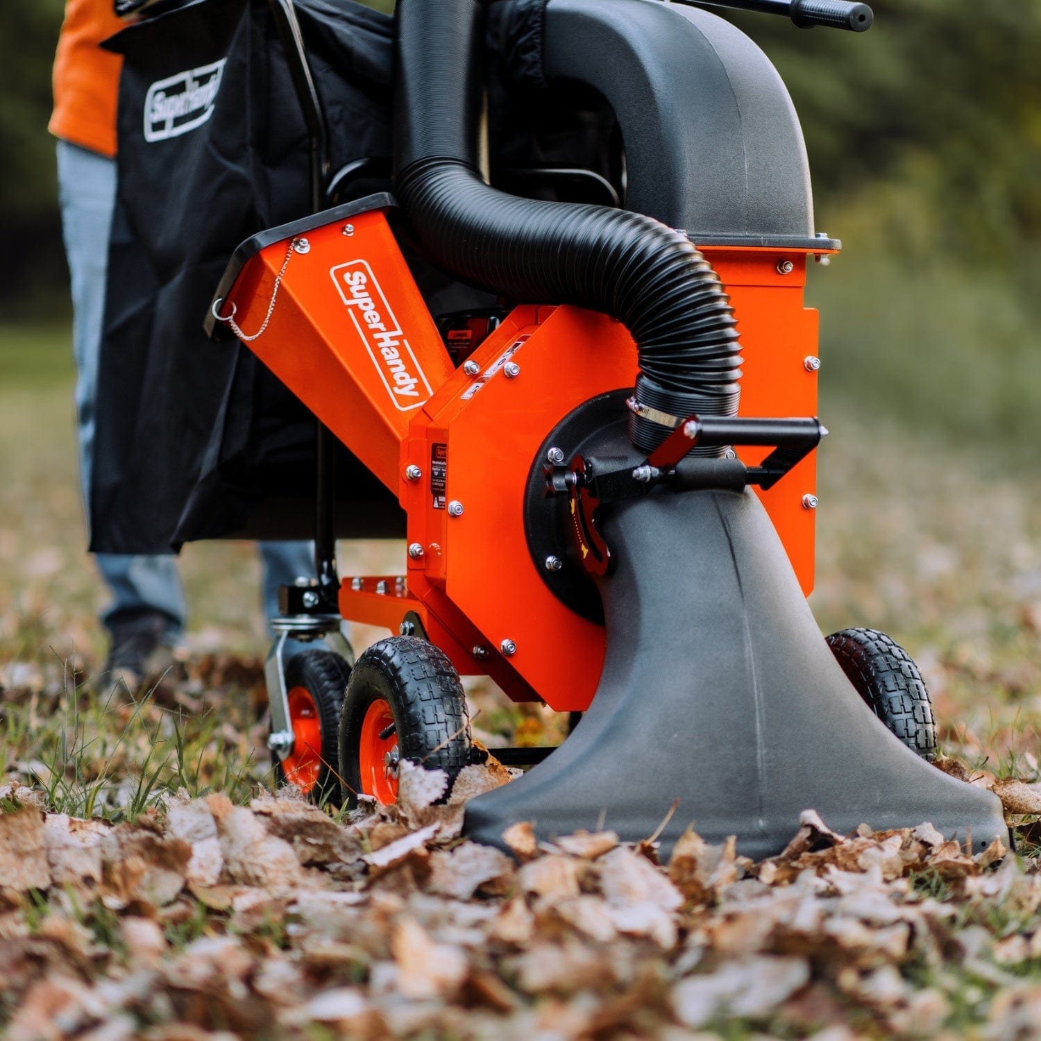 Super Handy Leaf Vacuum & Wood Chipper - 7HP Engine, 10:1 Mulch Ratio, Max 2" Branches